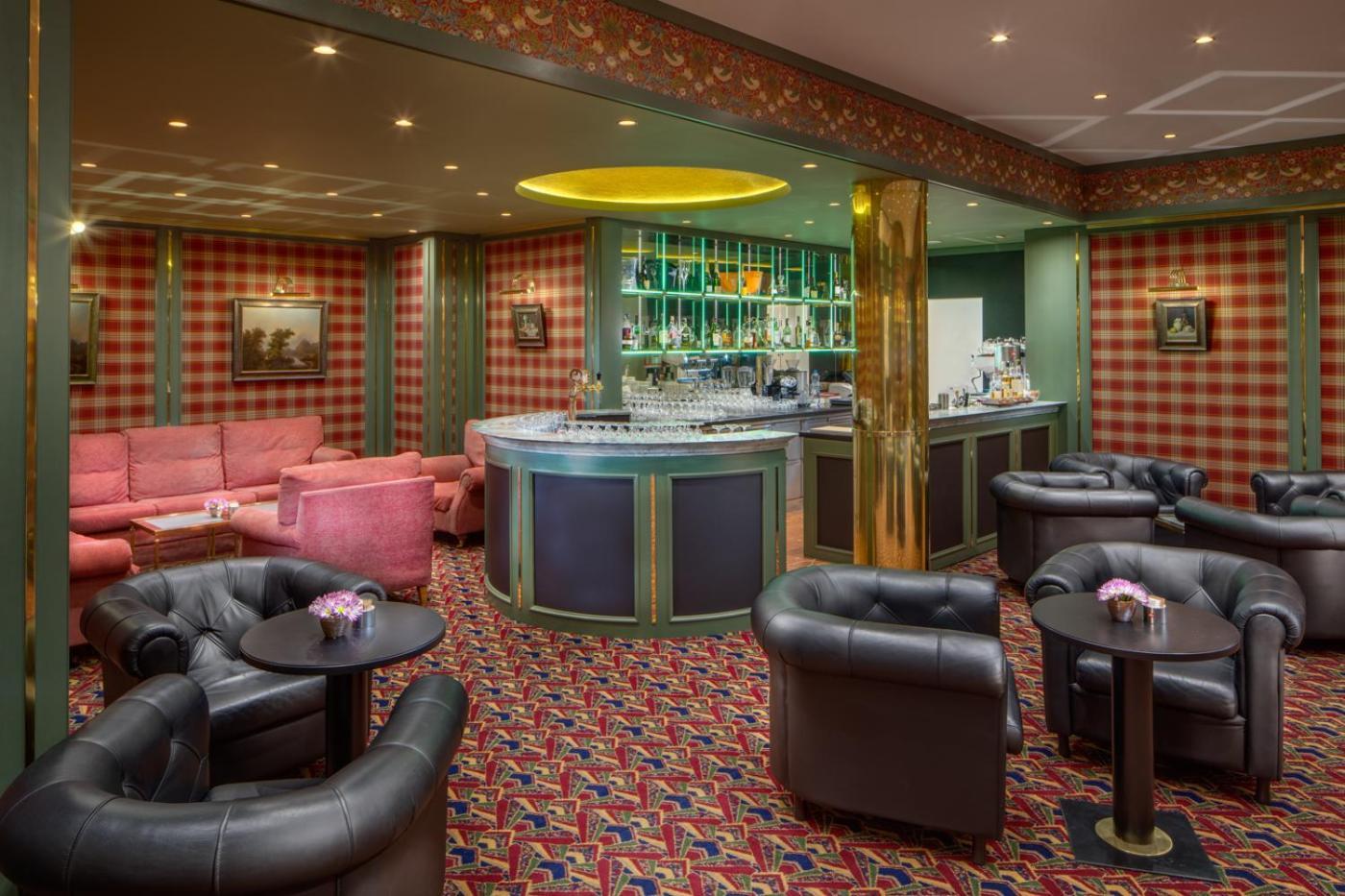Savoy Отель 4*