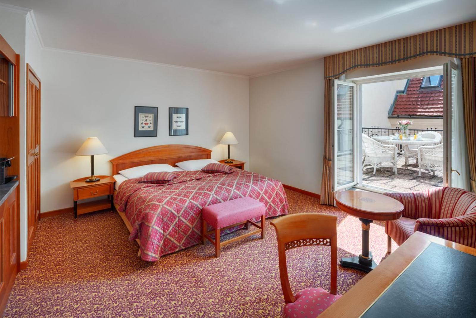 Savoy Отель 4*