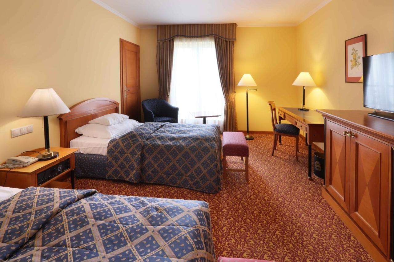 Готель Savoy 4*